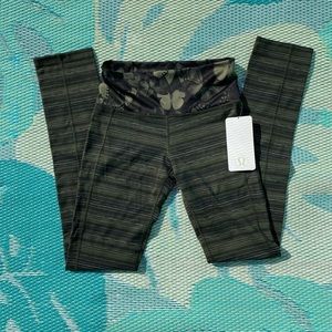 NWT Lululemon Skinny Groove Pant II Leggings